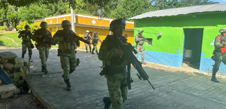 Ejército Mexicano ingresa a Nueva Morelia, Chicomuselo