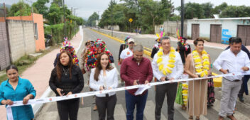 Rutilio Escandón inaugura obra vial en Las Rosas