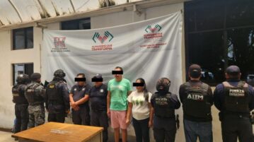 Detienen a policías de la SSP y Tránsito de Huixtla; llevaban drogas al trabajo