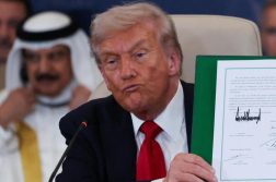 FOTO: https://www.france24.com/es/medio-oriente/20251013-trump-proclama-un-fin-de-la-guerra-en-gaza-pero-la-dudas-de-paz-siguen-latentes