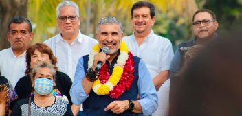 Inaugura Angel Torres más de 440 metros de pavimentación en Las Torres