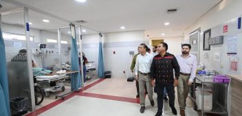 Recorre ERA Hospital Vida Mejor y constata atención a pacientes