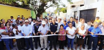 Inaugura Angel Torres céntrica calle en el ejido El Jobo