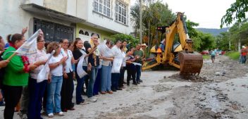 Una calle más en Tuxtla; ahora en La Misión: Angel Torres